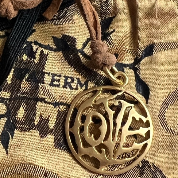 Cathy Waterman Jewelry - Cathy Waterman 22K Large LOVE Pendant Ylang23